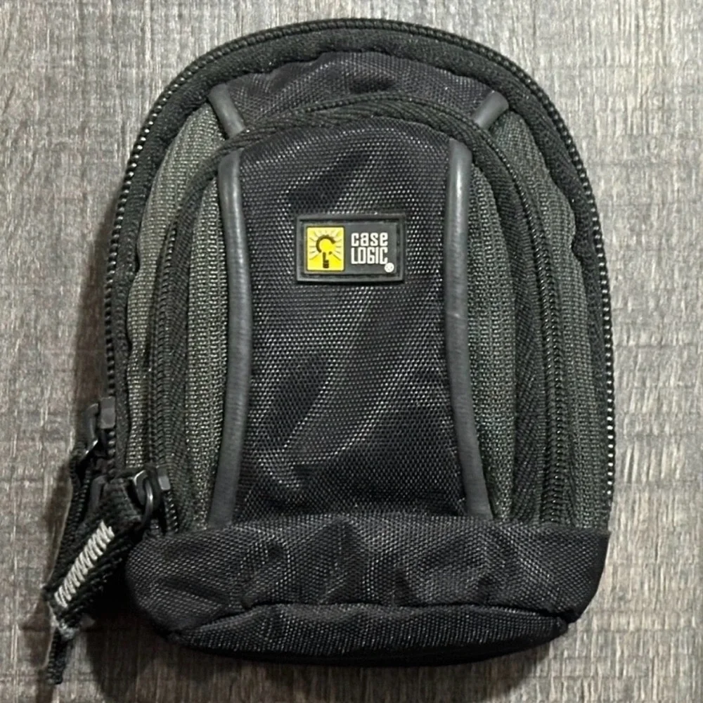 💞 Black Case Logic 2-Pocket Memory Card Bag For Camera Strap or Belt